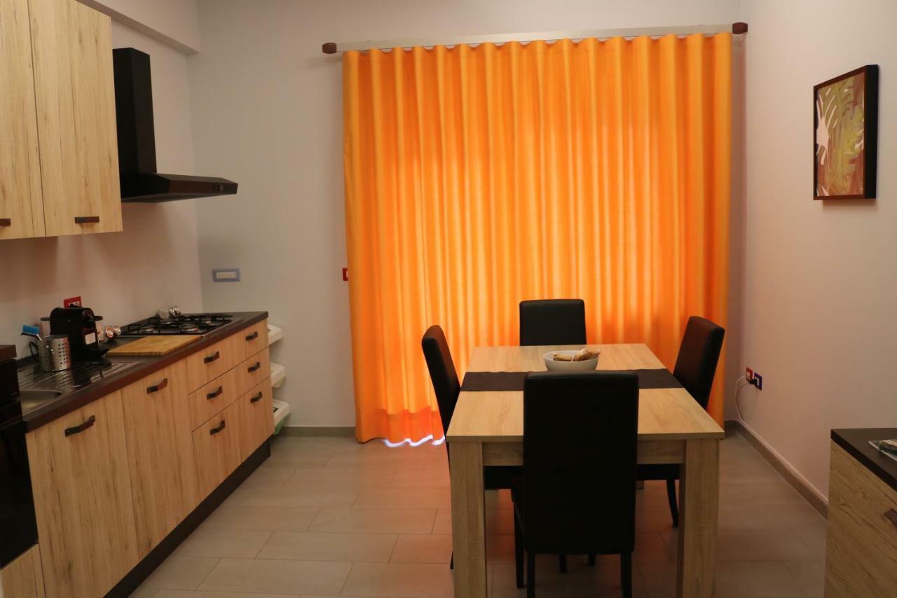 Vista Reale Apartment Казерта Экстерьер фото
