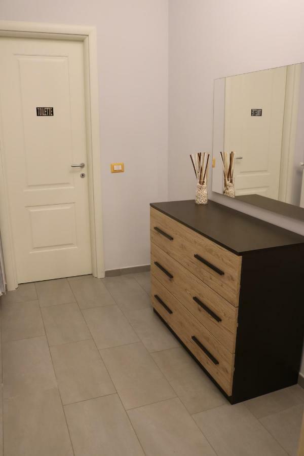 Vista Reale Apartment Казерта Экстерьер фото